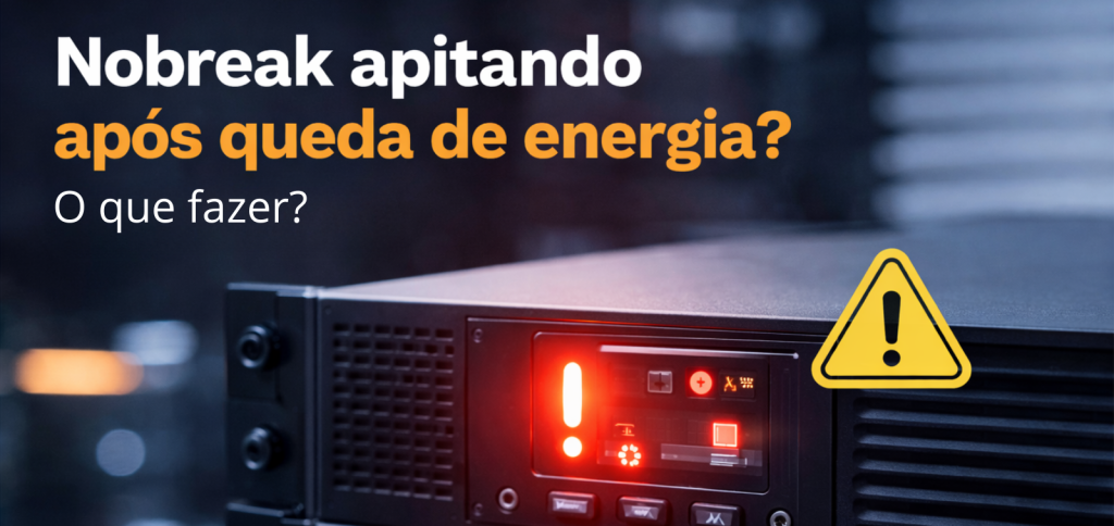 Imagem horizontal com estética corporativa e iluminação fria, remetendo a um ambiente técnico ou sala de servidores.
No lado direito da imagem, aparece um nobreak rack moderno, de cor preta, em primeiro plano. O equipamento tem design robusto e ocupa grande parte da área inferior direita. No painel frontal, há luzes vermelhas acesas, incluindo um símbolo de exclamação iluminado, indicando alerta ou possível falha. O visor digital também exibe pequenos ícones em vermelho. Ao lado do painel, há um símbolo gráfico de atenção em amarelo, em formato triangular com ponto de exclamação no centro.
O fundo está desfocado, sugerindo um data center ou infraestrutura de tecnologia da informação. As cores predominantes são azul escuro e preto, transmitindo tecnologia, segurança e seriedade.
No canto superior esquerdo, em letras grandes e claras, está o texto:
“Nobreak apitando após queda de energia?”
Logo abaixo, em fonte menor:
“O que fazer?”
Além disso, a imagem também destaca a informação:
“Locação de Nobreak em toda Grande São Paulo – SP”,
com menção às regiões da Av. Brigadeiro Faria Lima e Av. Paulista, reforçando atendimento corporativo em polos estratégicos da capital.
O contraste entre o vermelho do alerta, o amarelo do símbolo de atenção e o fundo azul cria uma sensação de urgência e foco em solução técnica profissional.